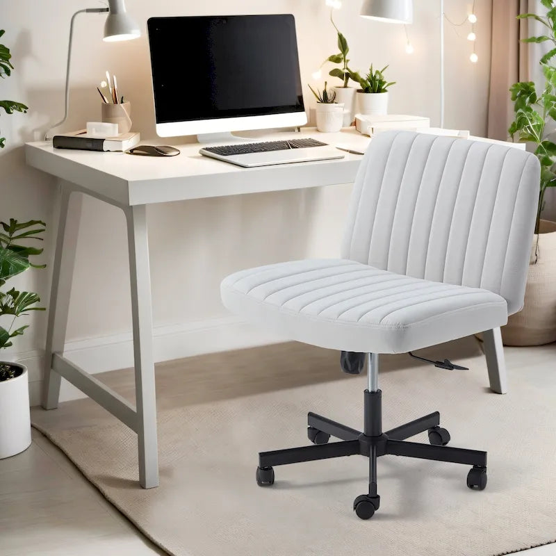Bürostuhl mit gekreuzten Beinen und Rollen, verstellbarer Höhe und breiter Sitzfläche